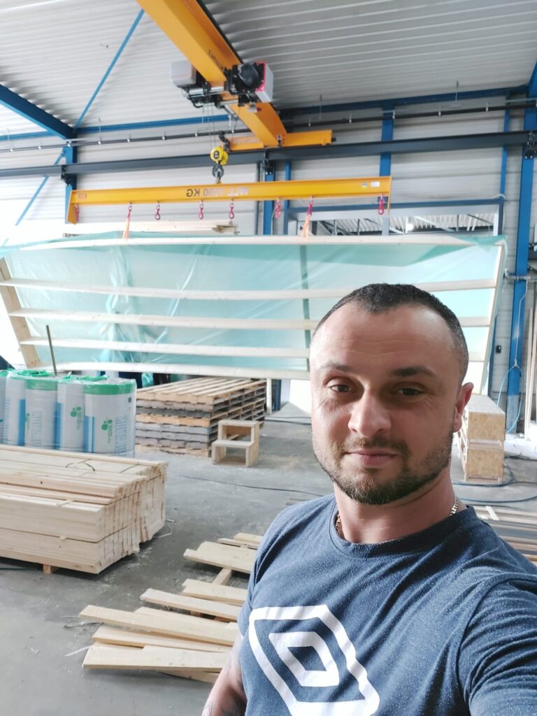 598944b8-f358-4cf6-9efb-93f94917eba3